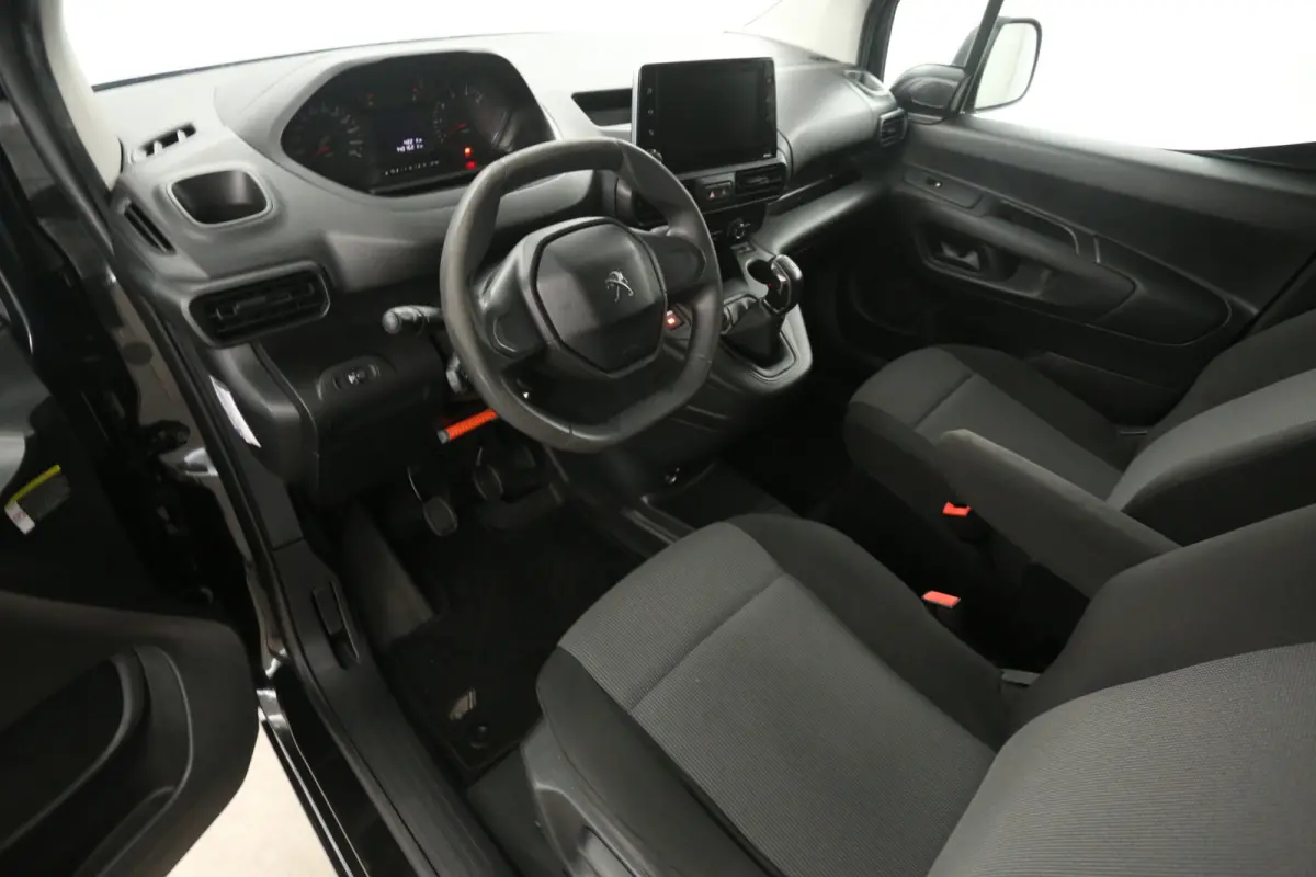 1.5 BlueHDI Premium | Marge | Airco | Cruise | Carplay | Trekhaak | Parkeersens.