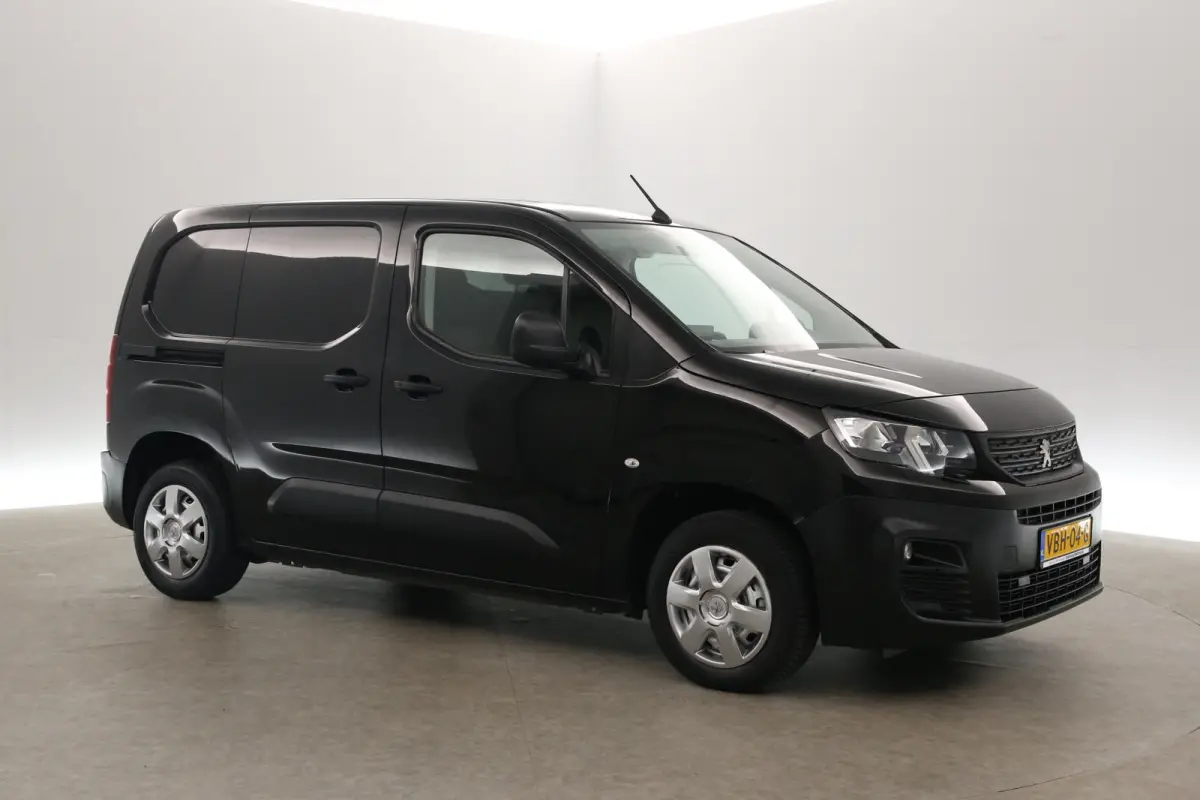 1.5 BlueHDI Premium | Marge | Airco | Cruise | Carplay | Trekhaak | Parkeersens.