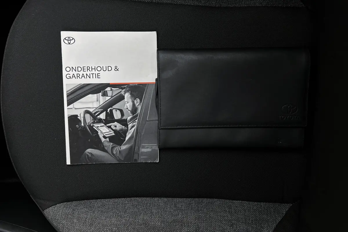 1.0 VVT-i MT | Apple Carplay | Airco | Cruise control
