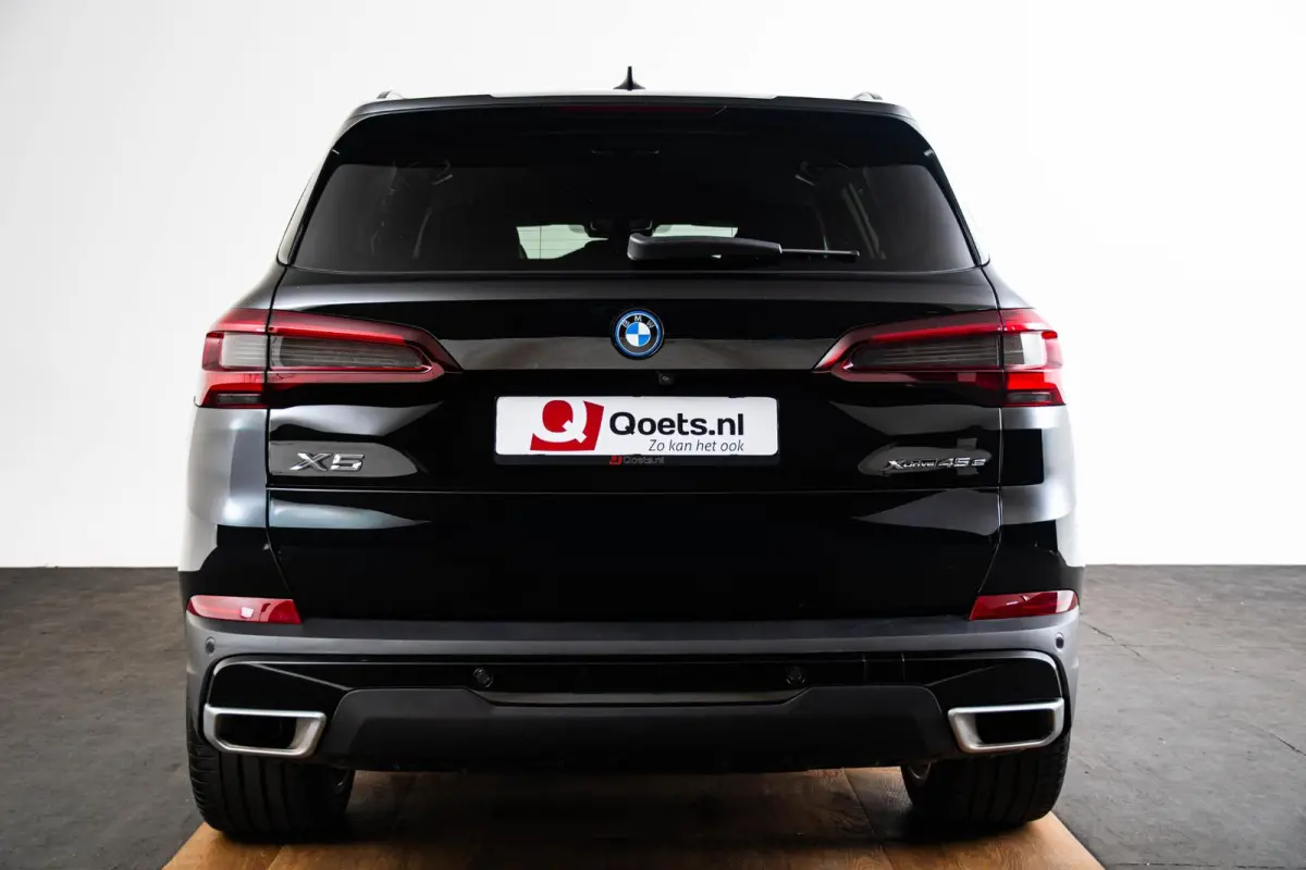 xDrive45e Driving Assistant Professional - Harman kardon - Head up - BMW Laserlight - Comfort Access - Warmte Comfort Pack - Comfortstoelen - Akoestische ramen - Parking Assistant Plus -