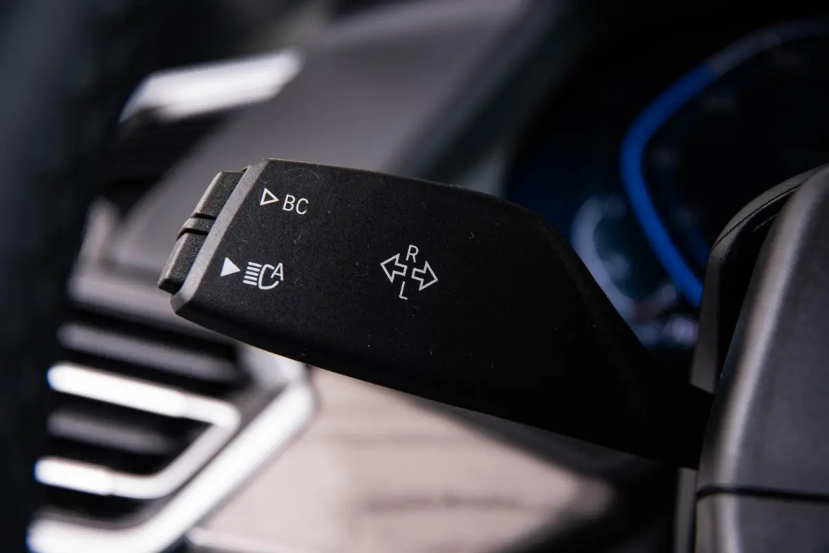 xDrive45e Driving Assistant Professional - Harman kardon - Head up - BMW Laserlight - Comfort Access - Warmte Comfort Pack - Comfortstoelen - Akoestische ramen - Parking Assistant Plus -