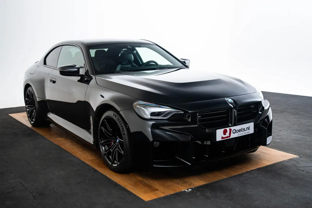 M2 Parking/Driving Assistant - Active Cruise Control - Harman Kardon - Ambiance verlichting - Stuurwielrand verwarmd - Elektrische verstelbare/verwarmde stoelen - Comfort Acces