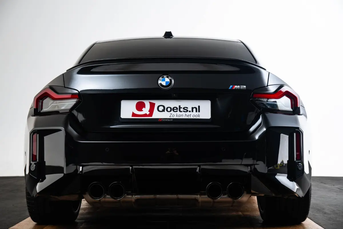 M2 Parking/Driving Assistant - Active Cruise Control - Harman Kardon - Ambiance verlichting - Stuurwielrand verwarmd - Elektrische verstelbare/verwarmde stoelen - Comfort Acces