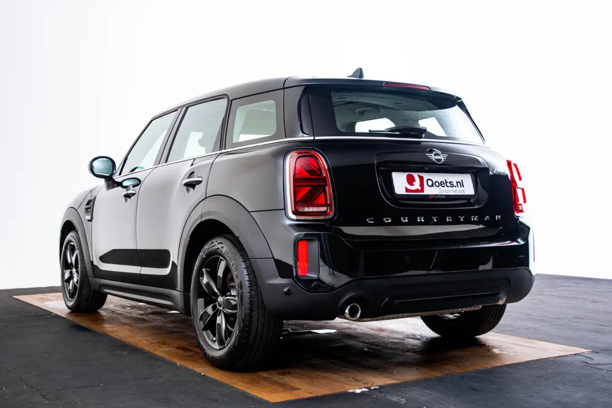 1.5 Cooper Panoramdak - Active Cruise Control - Driving/park Assistant - Harman Kardon - Achteruitrijcamera - Comfort acces - Elektrisch verwarmbare/verstelbare voorstoelen -
