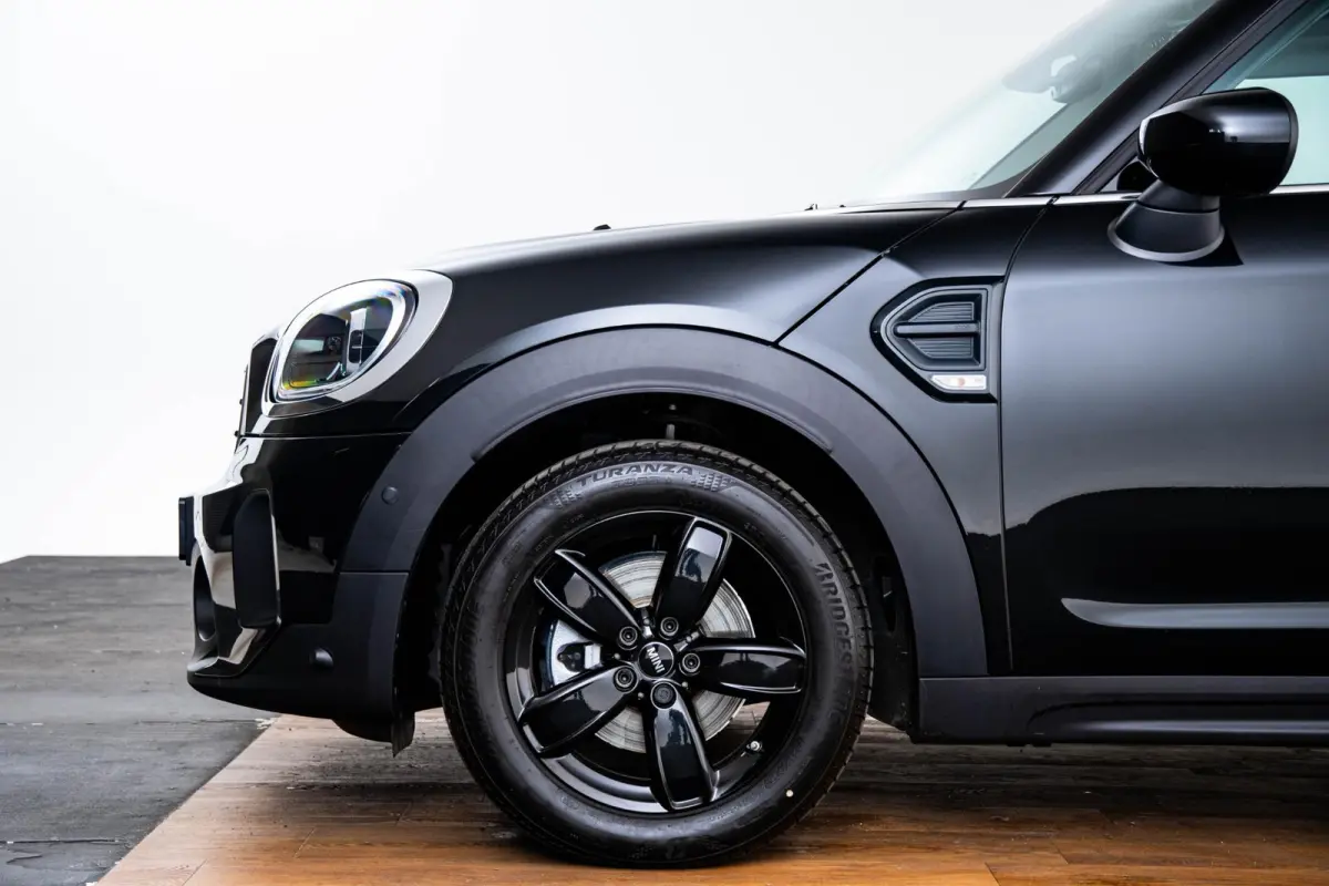 1.5 Cooper Panoramdak - Active Cruise Control - Driving/park Assistant - Harman Kardon - Achteruitrijcamera - Comfort acces - Elektrisch verwarmbare/verstelbare voorstoelen -