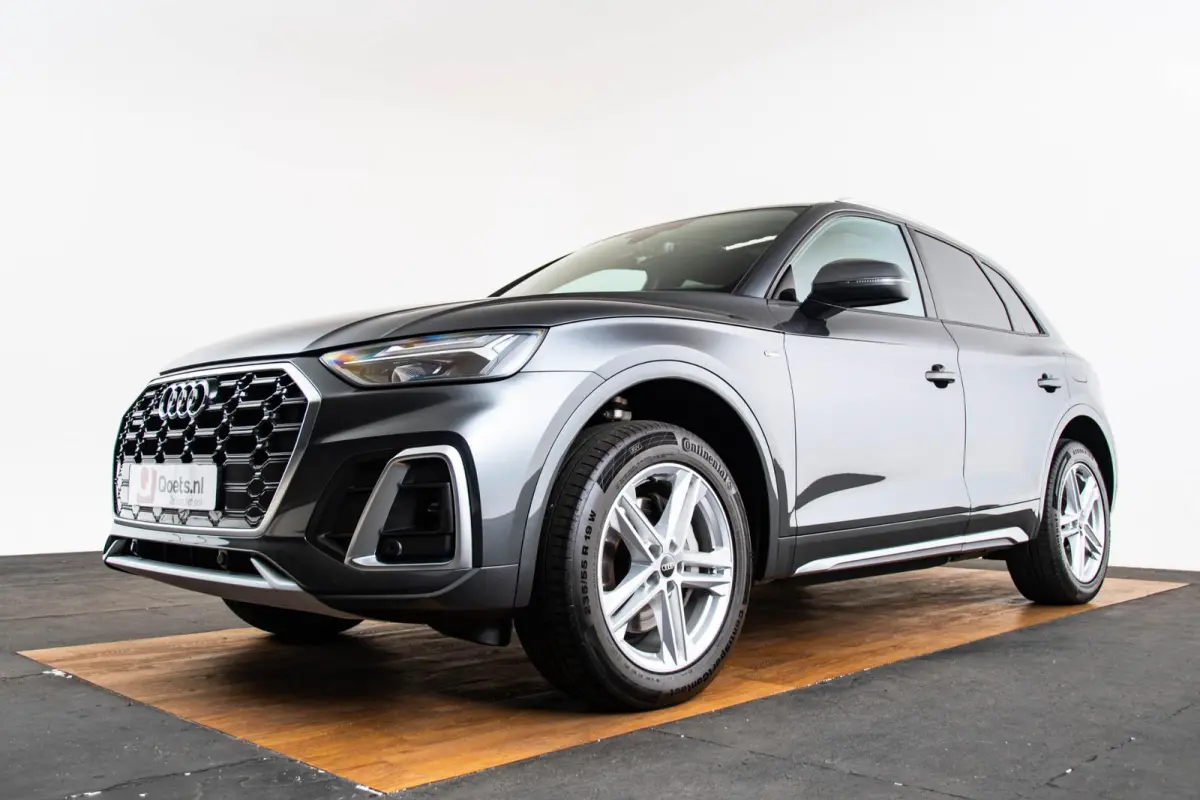 50 TFSI e S edition Panoramadak - Multifunctioneel stuur plus - interieurvoorverwarming - Audi soundsystem - Achterbank plus - Sportstoelen - stoelverwarming voor - Assistentiepakket City -