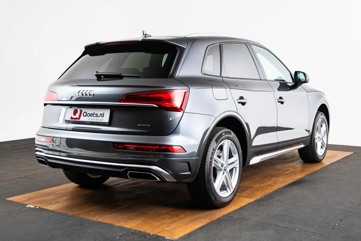 50 TFSI e S edition Panoramadak - Multifunctioneel stuur plus - interieurvoorverwarming - Audi soundsystem - Achterbank plus - Sportstoelen - stoelverwarming voor - Assistentiepakket City -