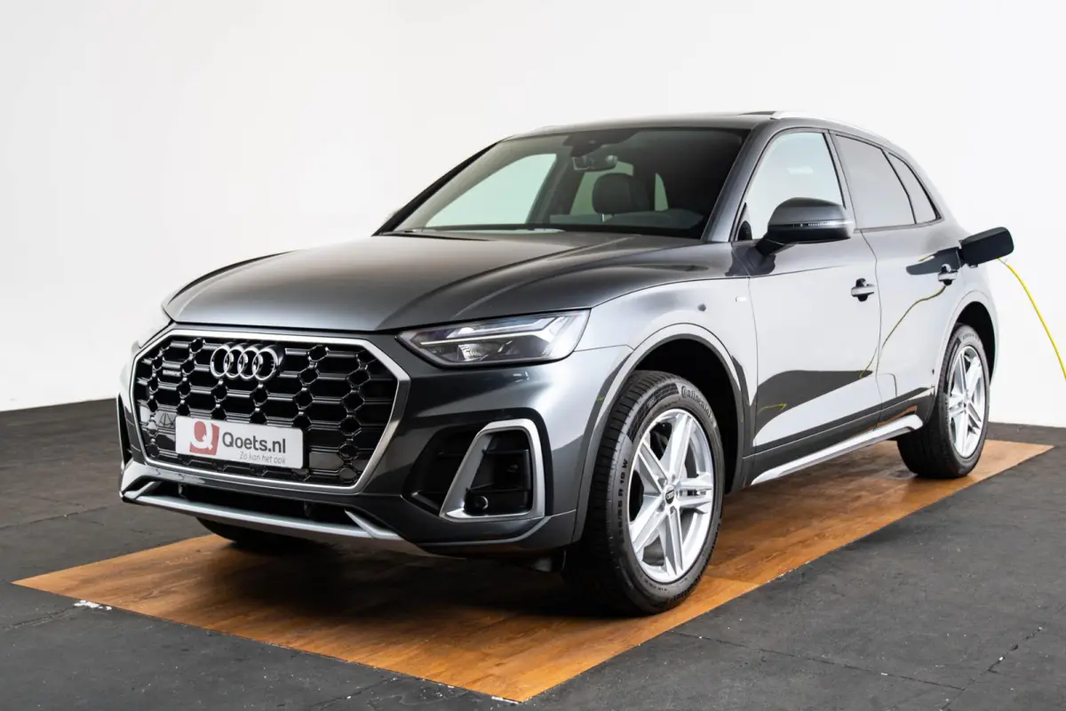 50 TFSI e S edition Panoramadak - Multifunctioneel stuur plus - interieurvoorverwarming - Audi soundsystem - Achterbank plus - Sportstoelen - stoelverwarming voor - Assistentiepakket City -
