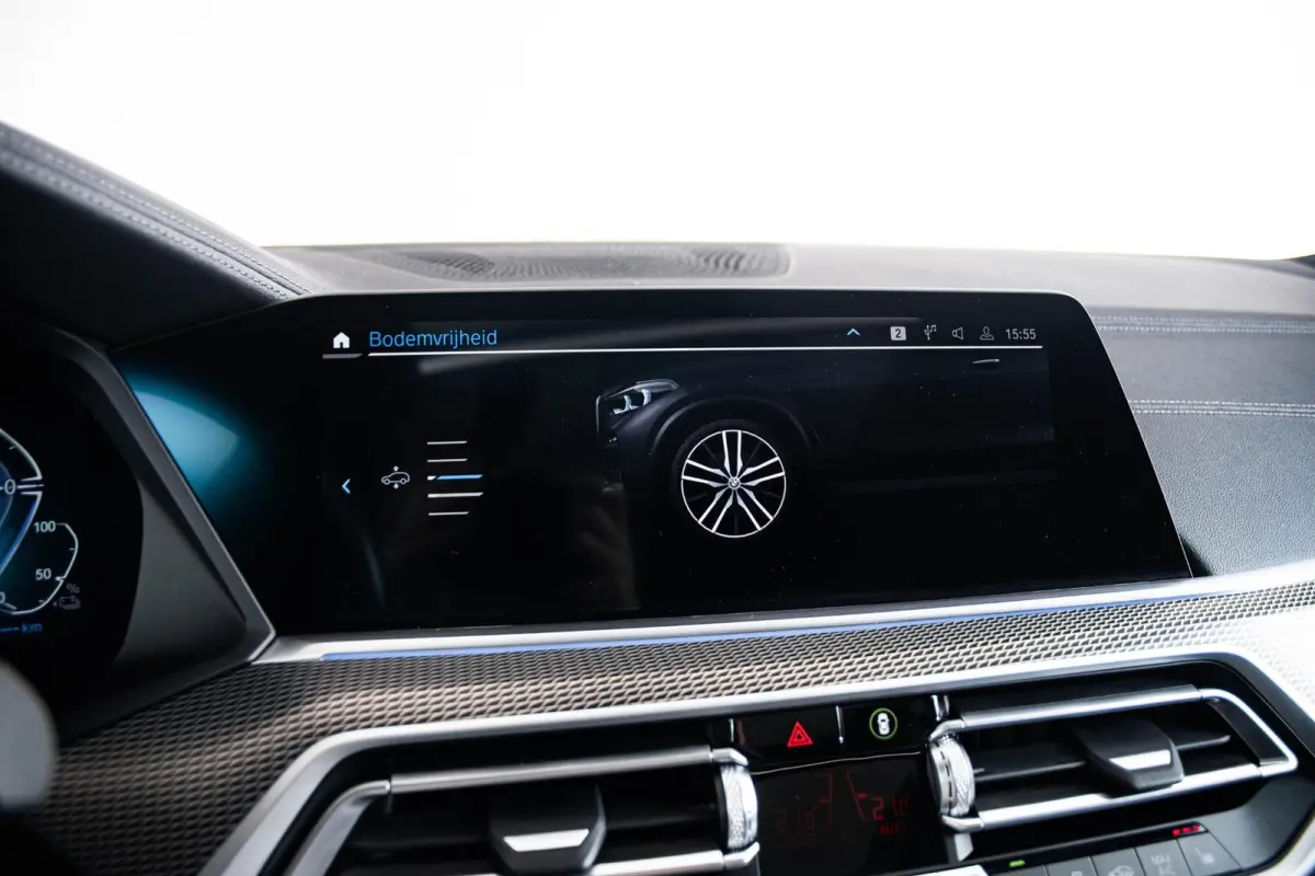xDrive45e High Executive M Sport - Trekhaak - Panoramadak - Driving Assistant Professional - Warmte Comfort Pack Voor - Comfortstoelen  - Soft Close - BMW Laserlight - Comfort Access - Head 