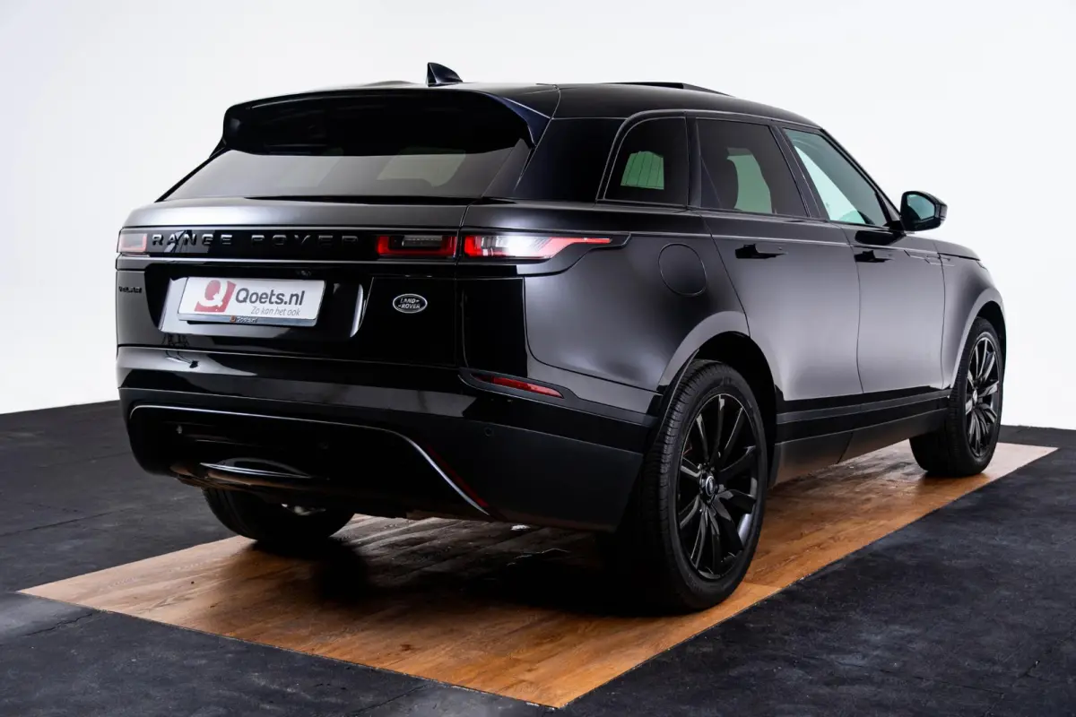 2.0 P250 Turbo AWD S Trekhaak - Panormamadak - Black Pack - Adaptive Dynamics - 21 inch - Leder - PDC - Meridian - Navigatie