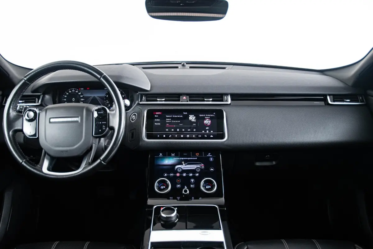 2.0 P250 Turbo AWD S Trekhaak - Panormamadak - Black Pack - Adaptive Dynamics - 21 inch - Leder - PDC - Meridian - Navigatie