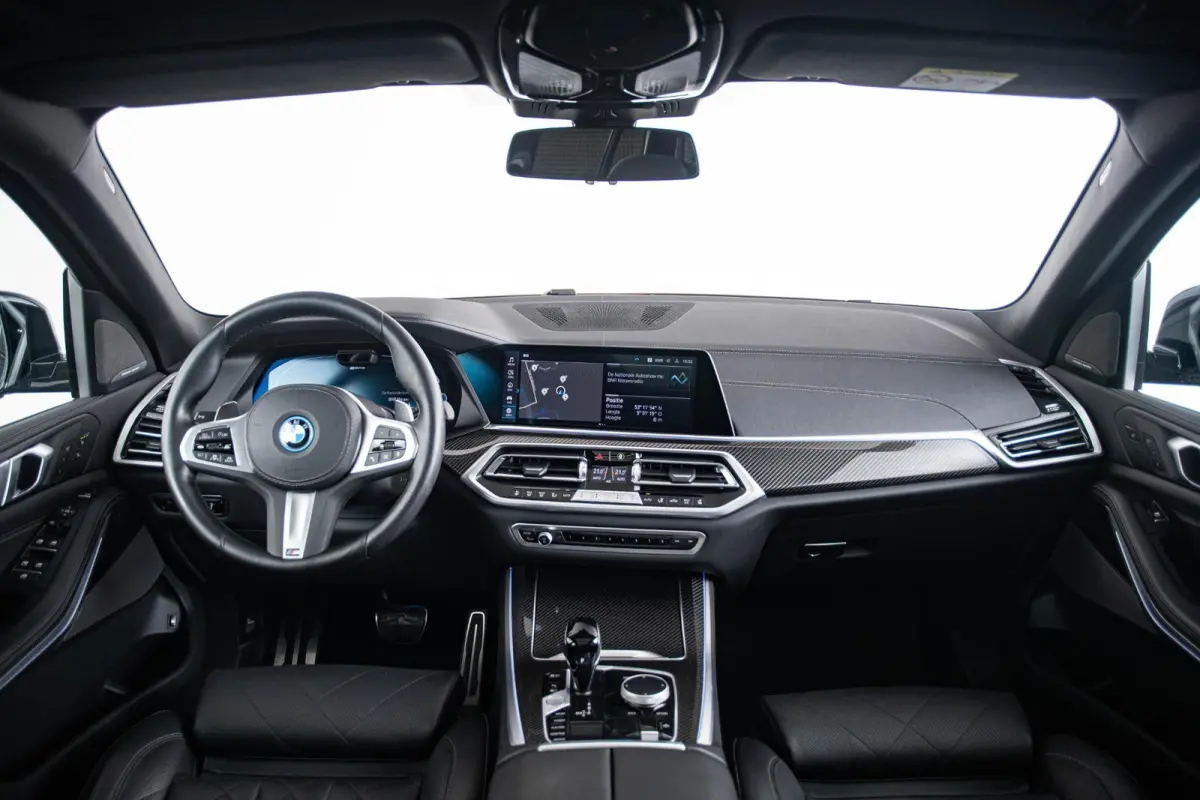 xDrive45e High Executive M Sport - Panoramdak - BMW Laserlight - Driving Assistant Professional - Head up - harman kardon - Stoelventilatie/Massage - Warmte Comfort Pack - Comfortstoelen  -