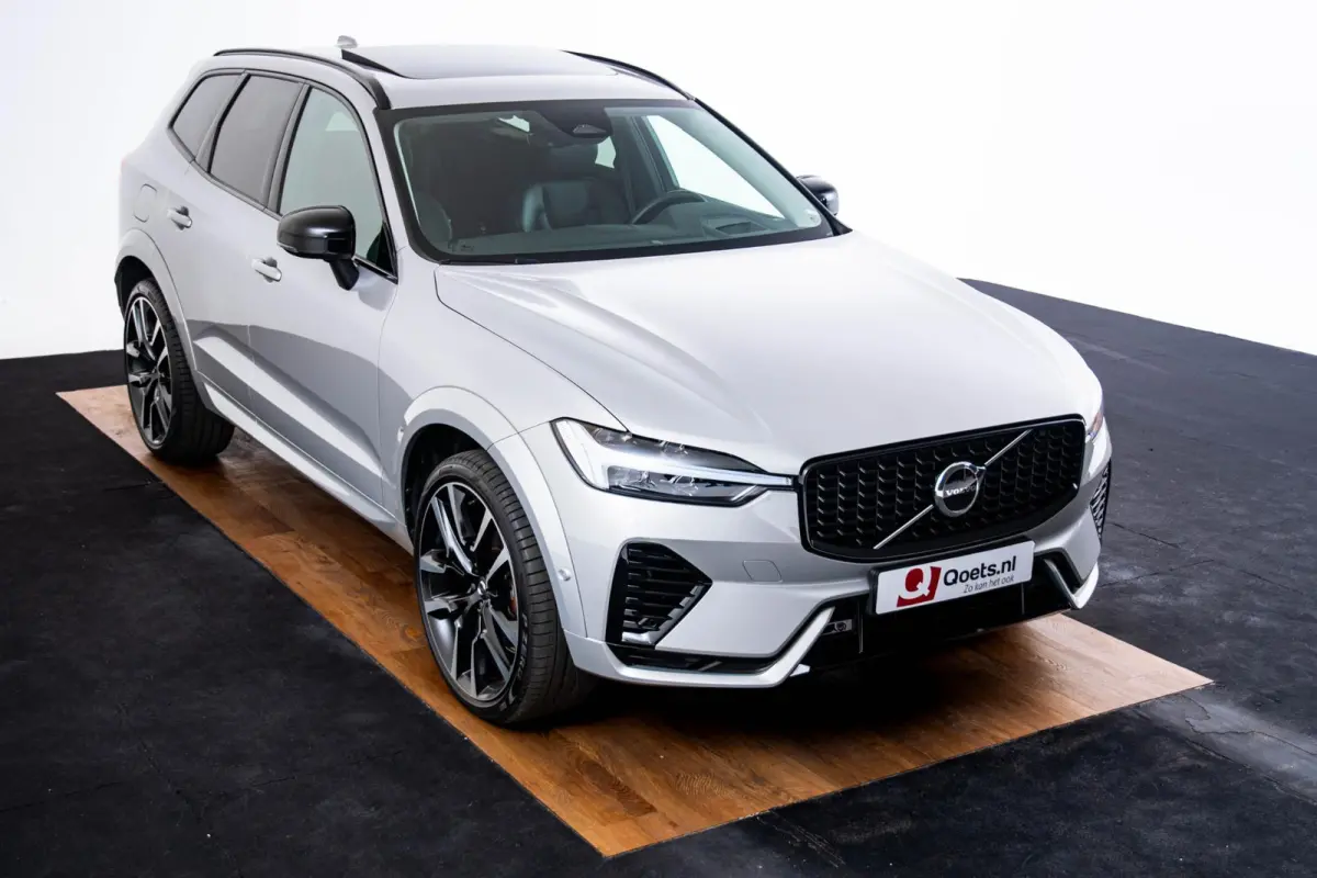 2.0 T8 Plug-in hybrid AWD Ultimate Dark Panoramadak - Adaptieve Cruise Control - Harman kardon - Stoelverwarming voor/achter - Stuurwielverwarming - Stoelen voor elektrisch verstelbaar -