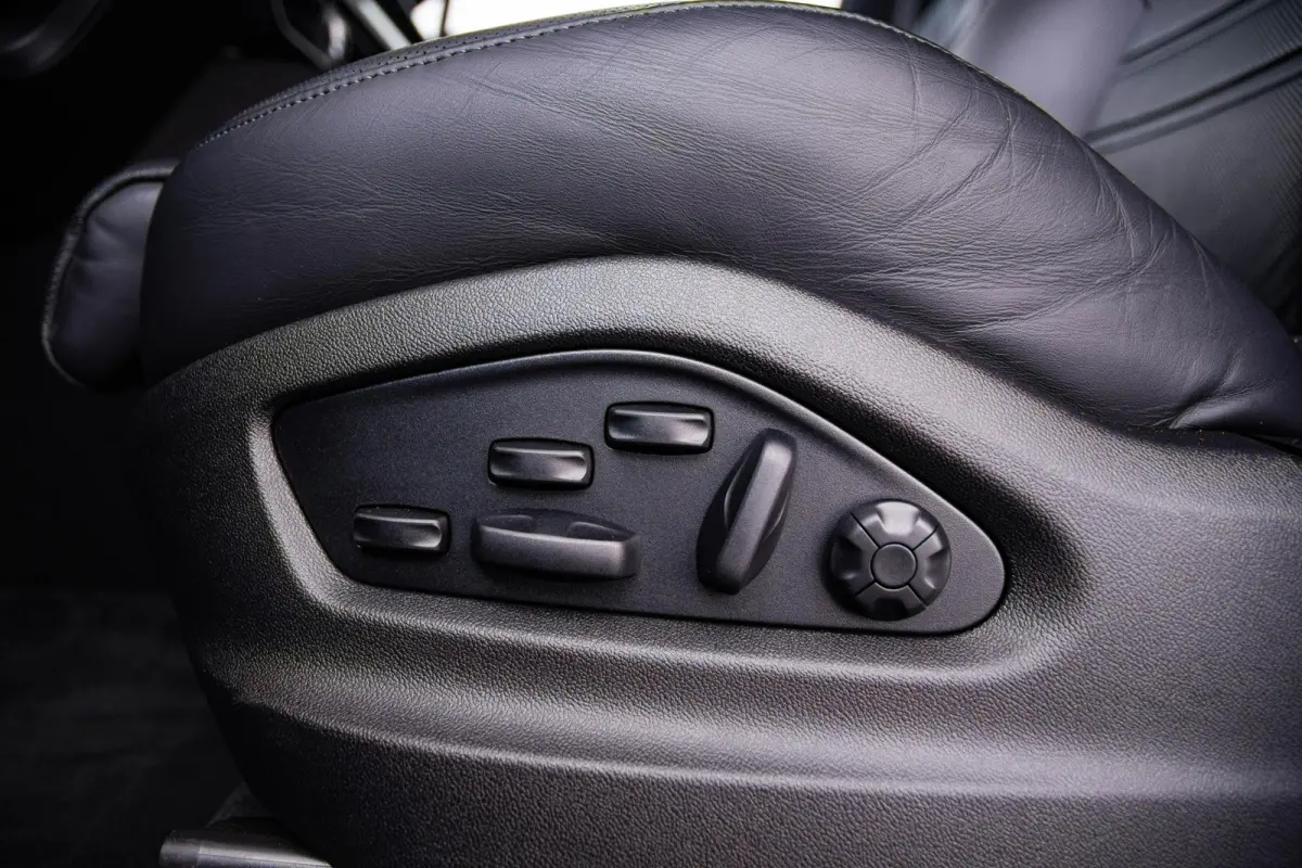 4.0 S Trekhaak - Stoelventilatie/verwarming  - Bijrijdersdisplay - Sport chrono - Stuurbekrachtiging Plus - BOSE - 3D Surround View - Head up - adaptieve cruise control -