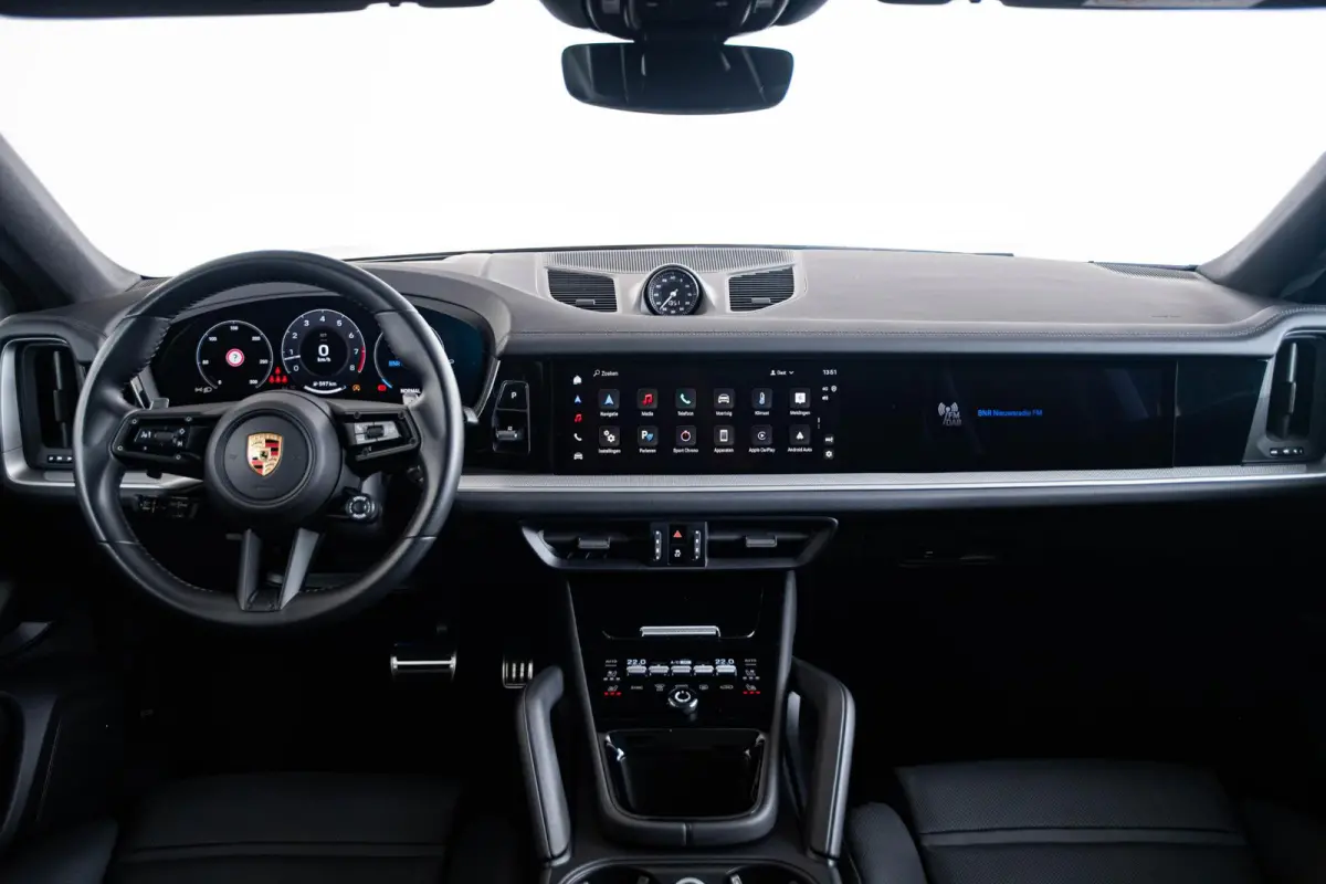 4.0 S Trekhaak - Stoelventilatie/verwarming  - Bijrijdersdisplay - Sport chrono - Stuurbekrachtiging Plus - BOSE - 3D Surround View - Head up - adaptieve cruise control -