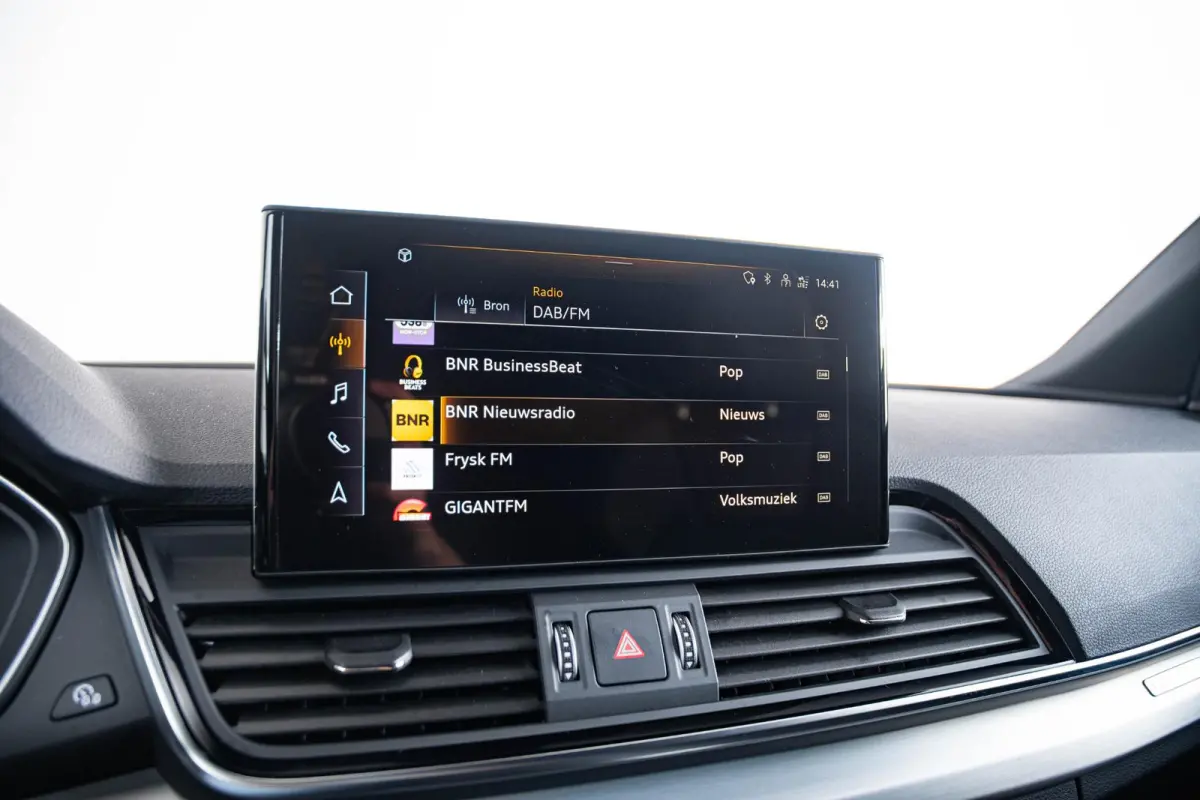 50 TFSI e S edition Trekhaak - Privacy glas - Interieurvoorverwarming - Audi soundsystem - Achterbank plus - Sportstoelen vóór - Lendensteunen vóór, elektrisch verstelbaar - Cruise contr