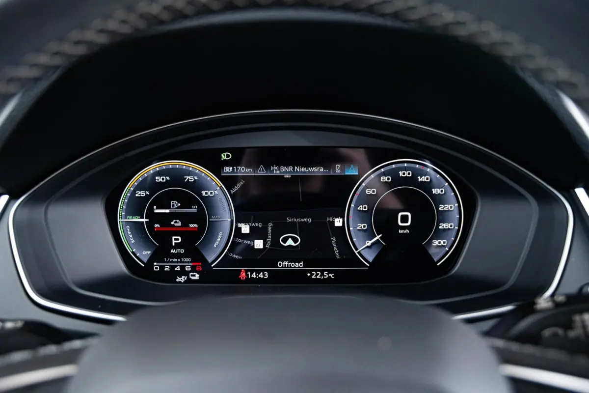 50 TFSI e S edition Trekhaak - Privacy glas - Interieurvoorverwarming - Audi soundsystem - Achterbank plus - Sportstoelen vóór - Lendensteunen vóór, elektrisch verstelbaar - Cruise contr
