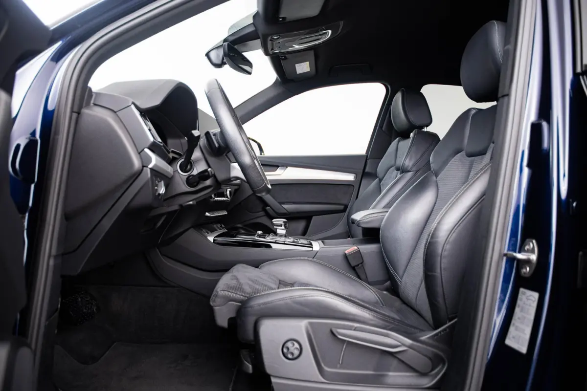 50 TFSI e S edition Trekhaak - Privacy glas - Interieurvoorverwarming - Audi soundsystem - Achterbank plus - Sportstoelen vóór - Lendensteunen vóór, elektrisch verstelbaar - Cruise contr