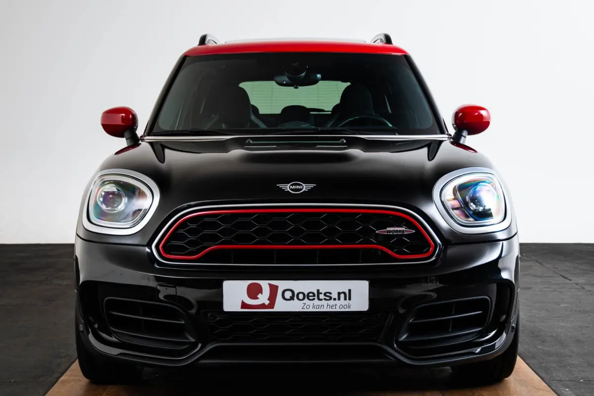 John Cooper Works ALL4 Chili Panoramadak - Head-up - Adaptive Cruise Control - Harman Kardon - Camera - Stoelverwarming - Navigatiesysteem - Park Assistant