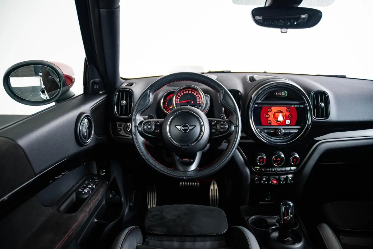 John Cooper Works ALL4 Chili Panoramadak - Head-up - Adaptive Cruise Control - Harman Kardon - Camera - Stoelverwarming - Navigatiesysteem - Park Assistant