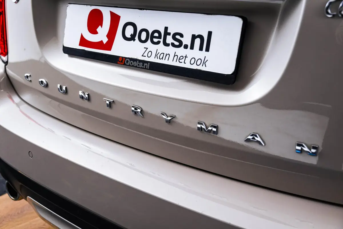 Cooper ALL4 Active Cruise Control - Elektrisch verstelbare/verwarmbare stoelen - Comfort acces - Elektrische achterklep - Driving Assistant - Head up - Elektrisch inklapbare buitenspiegels -