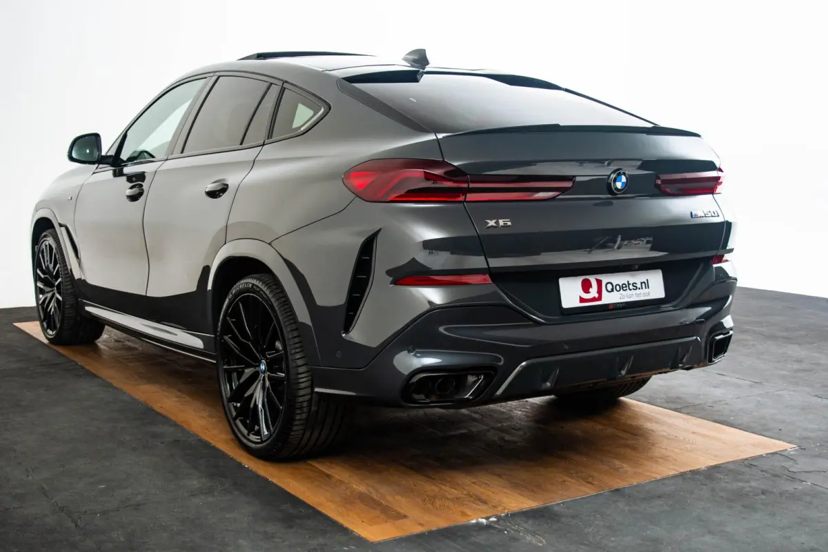 M50i High Executive Panoramadak - Comfortstoelen - CraftedClarity - Akoestische ramen - Comfort Access - Active Cruise Control - Head up - Harman Kardon - Entertainmentsysteem Professional -