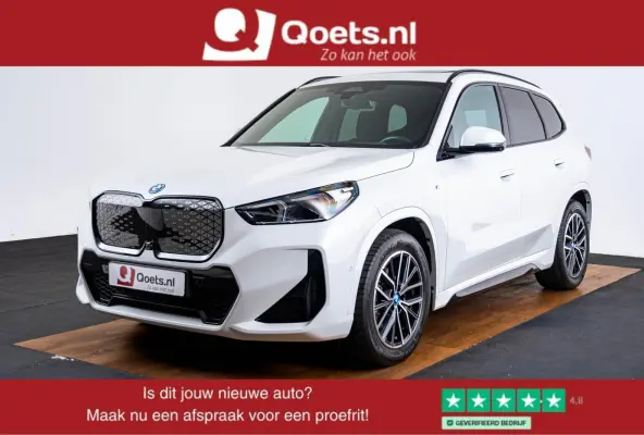 eDrive20 67 kWh M Sport - Panoramadak - Driving Assistant Plus - Head up - Getinte ruiten - Comfort Access - Elektrisch verwarmde voorstoelen - sportstoelen - Grootlichtassistent -
