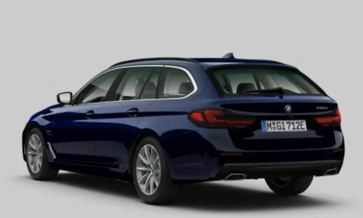 530e Business Edition Plus Panoramadak - Head-up - Driving Assistant - Parking Assistant - Laserlight - Comfort Access - 4-zone airco - Sportstoelen - HiFi System