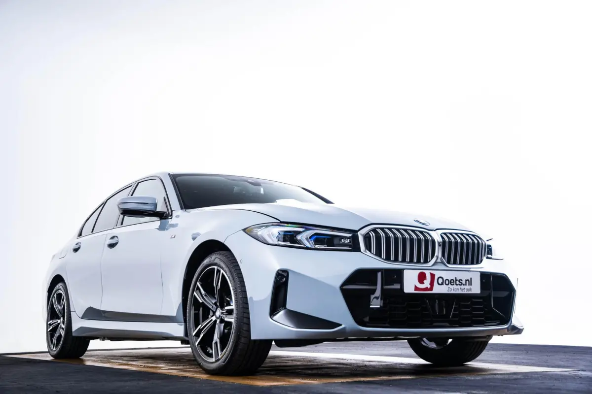 330e M Sport Edition Active Cruise Control - Elektrisch verstelbare/verwarmde voorstoelen - Head up - Sportstoelen - Parking Assistant Plus - Extra getint glas - Comfort Access - Elektrische