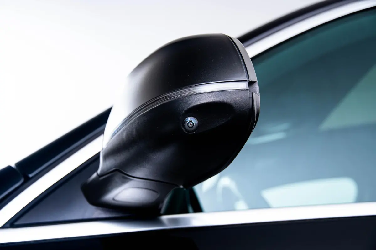 xDrive50e M Sport - Panoramadak - Driving/Parking Assistant Professional - Harman kardon - Comfort Access - Warmte Comfort Pack - Comfortstoelen - Getinte ruiten - zonneschermen - High Beam 
