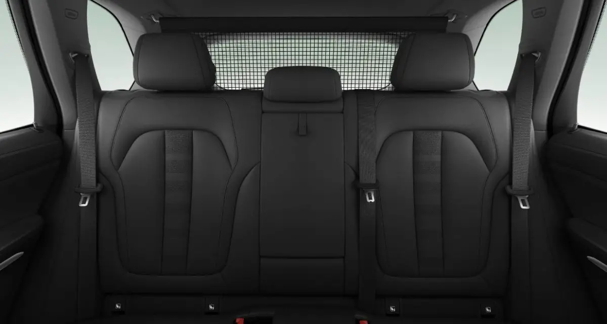 xDrive45e High Executive M-sport - Panoramadak - 21 inch - Comfortstoelen - Comfort Access - Parking Assistant - HiFi System