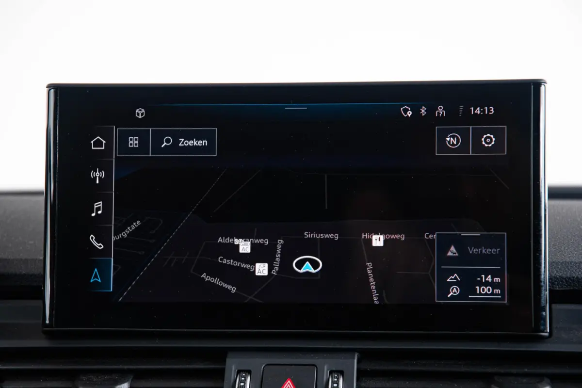 55 TFSI e S edition Adaptieve cruise control - Elektrisch verstelbare/verwarmde stoelen - Parkeerassistent - Assistentiepakket City/Parking - Sportstoelen - Achterbank plus - interieurvoorve