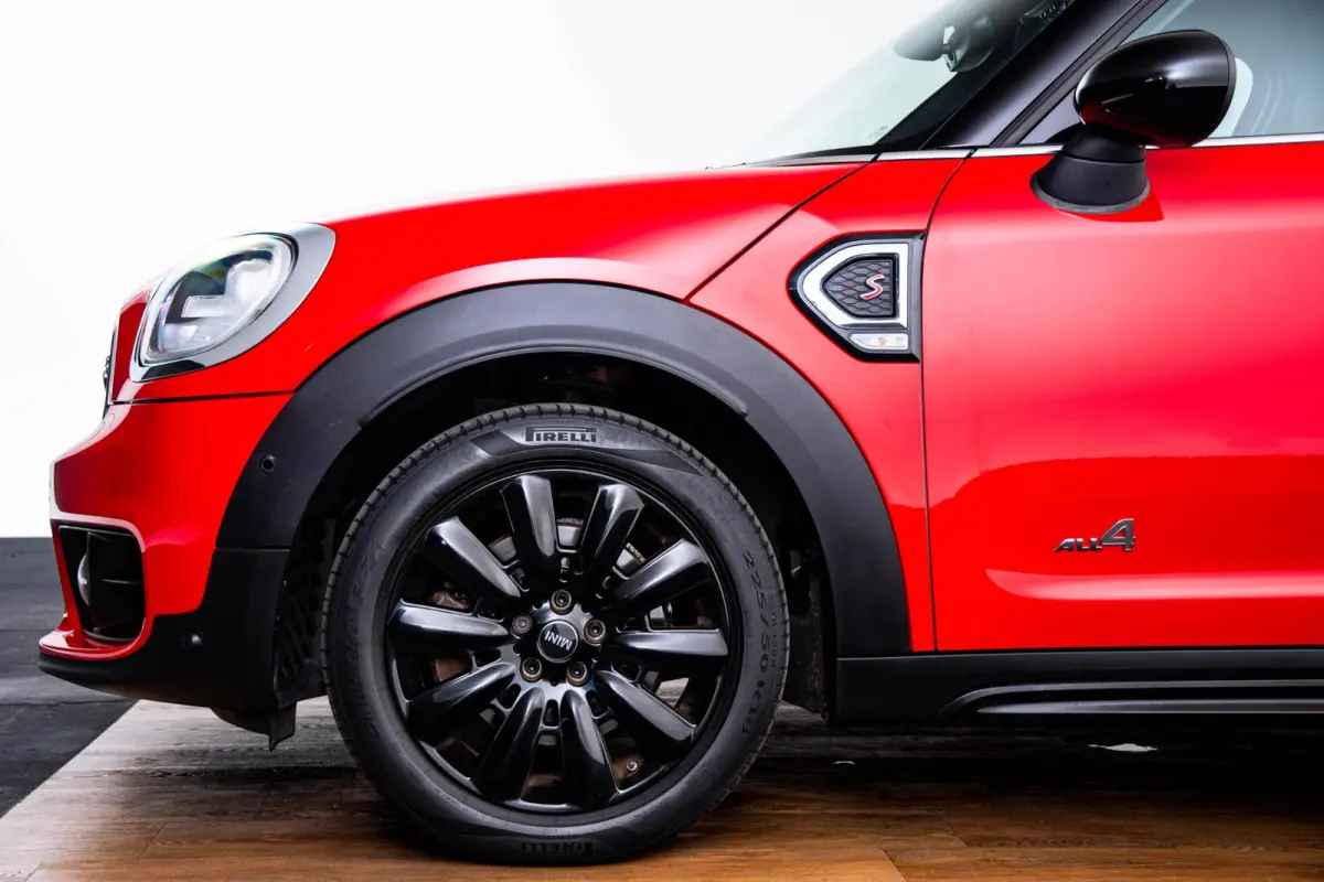 2.0 Cooper S ALL4 Salt Trekhaak - Camera - Comfort access - Stoelverwarming - Elektrische achterklep - Park Assistant - Navigatie