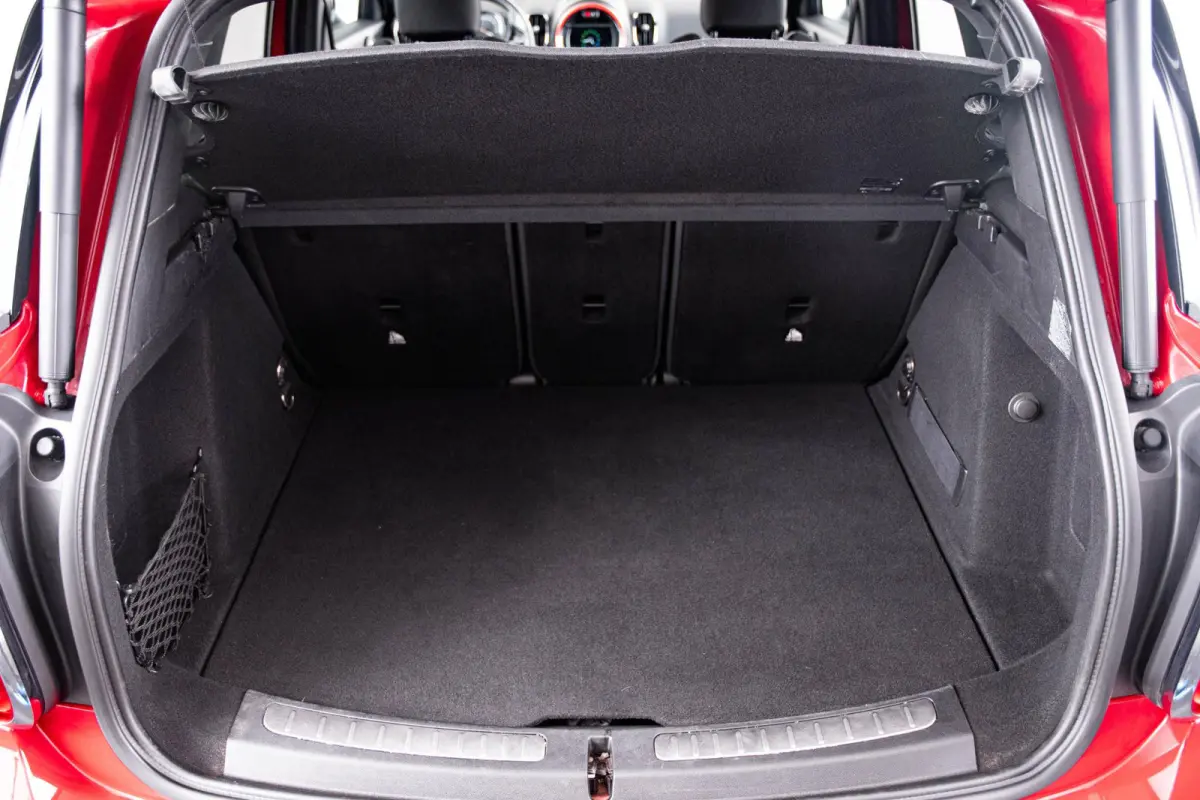 2.0 Cooper S ALL4 Salt Trekhaak - Camera - Comfort access - Stoelverwarming - Elektrische achterklep - Park Assistant - Navigatie