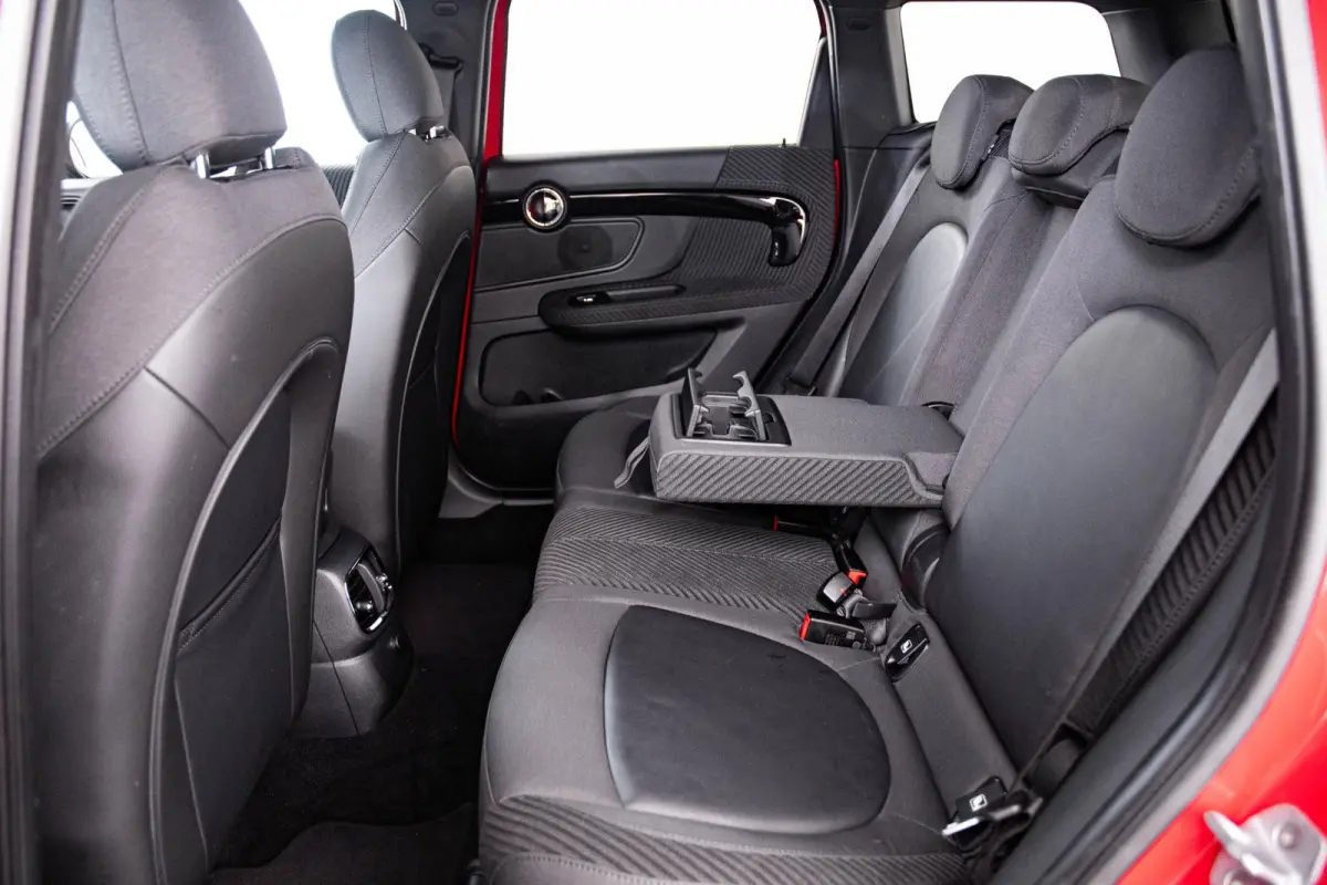 2.0 Cooper S ALL4 Salt Trekhaak - Camera - Comfort access - Stoelverwarming - Elektrische achterklep - Park Assistant - Navigatie