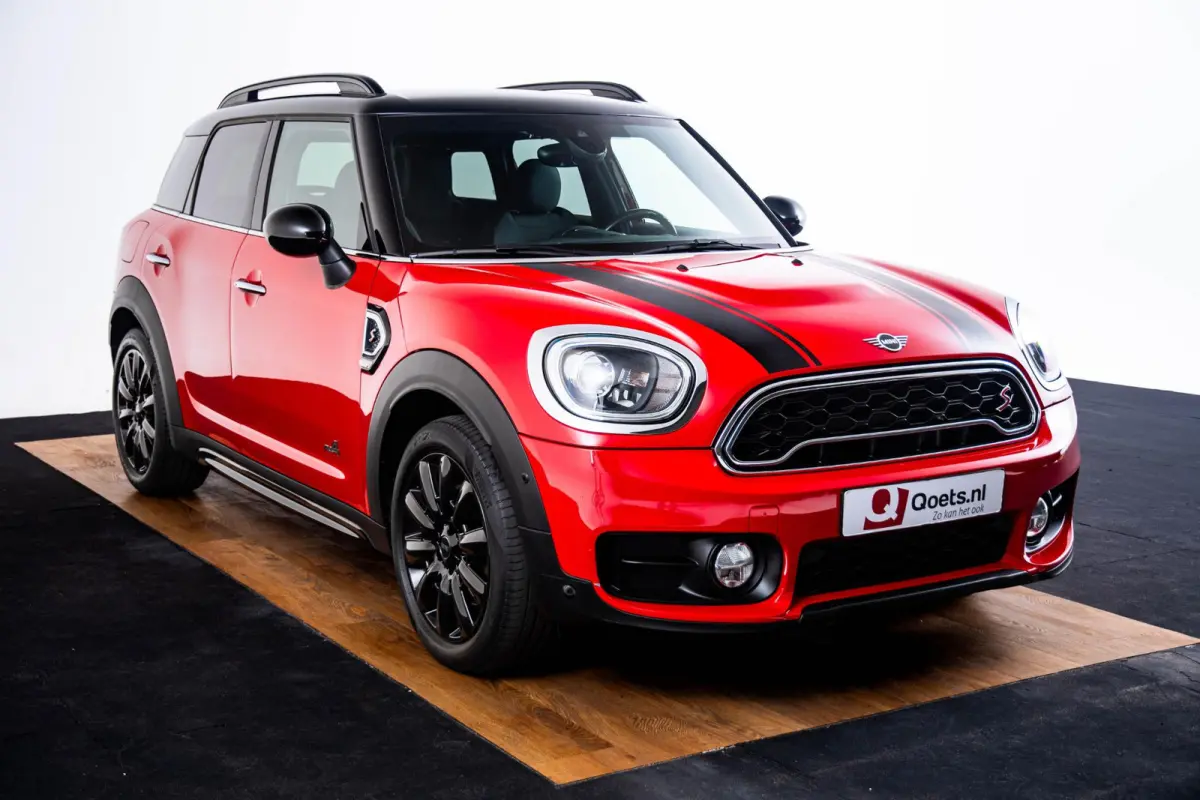 2.0 Cooper S ALL4 Salt Trekhaak - Camera - Comfort access - Stoelverwarming - Elektrische achterklep - Park Assistant - Navigatie