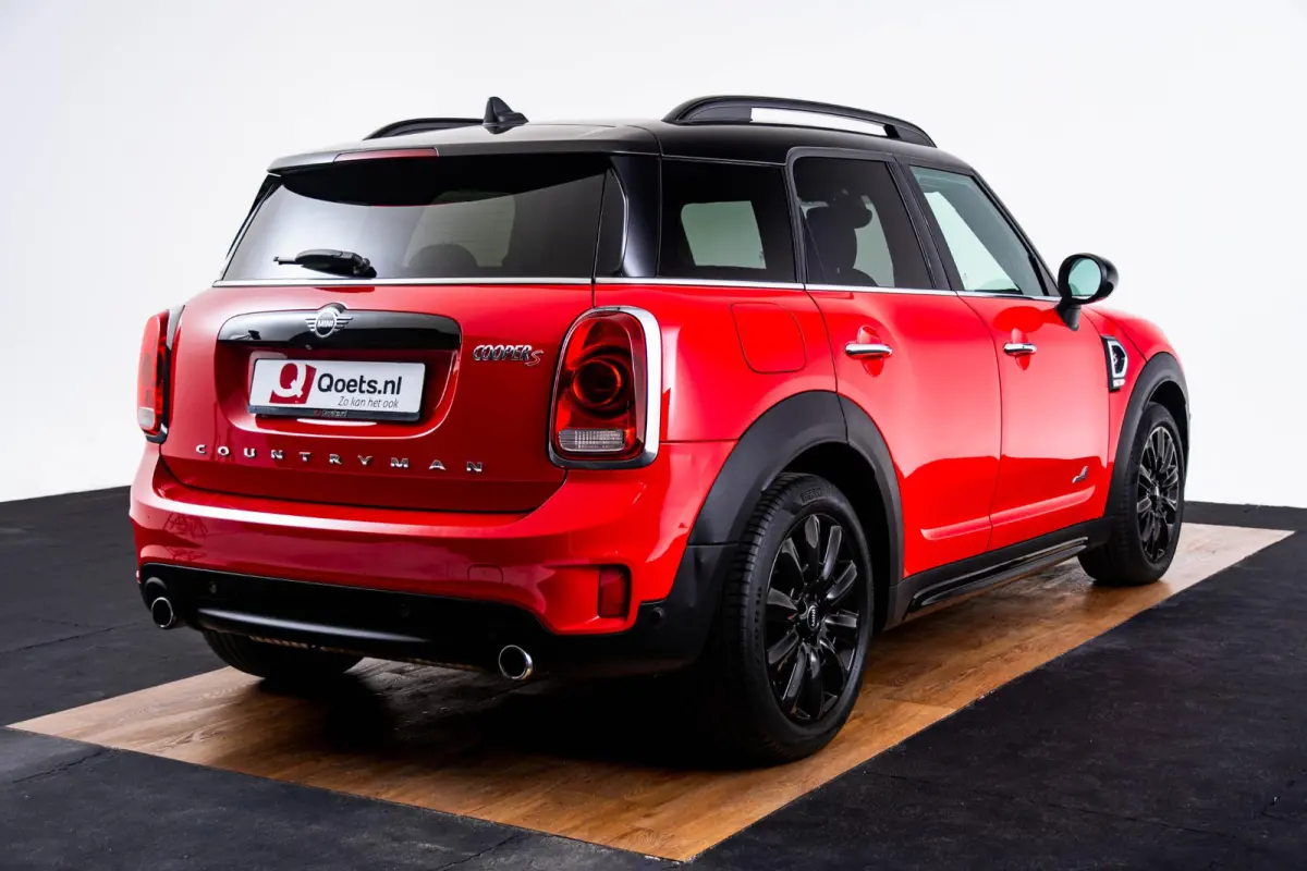 2.0 Cooper S ALL4 Salt Trekhaak - Camera - Comfort access - Stoelverwarming - Elektrische achterklep - Park Assistant - Navigatie