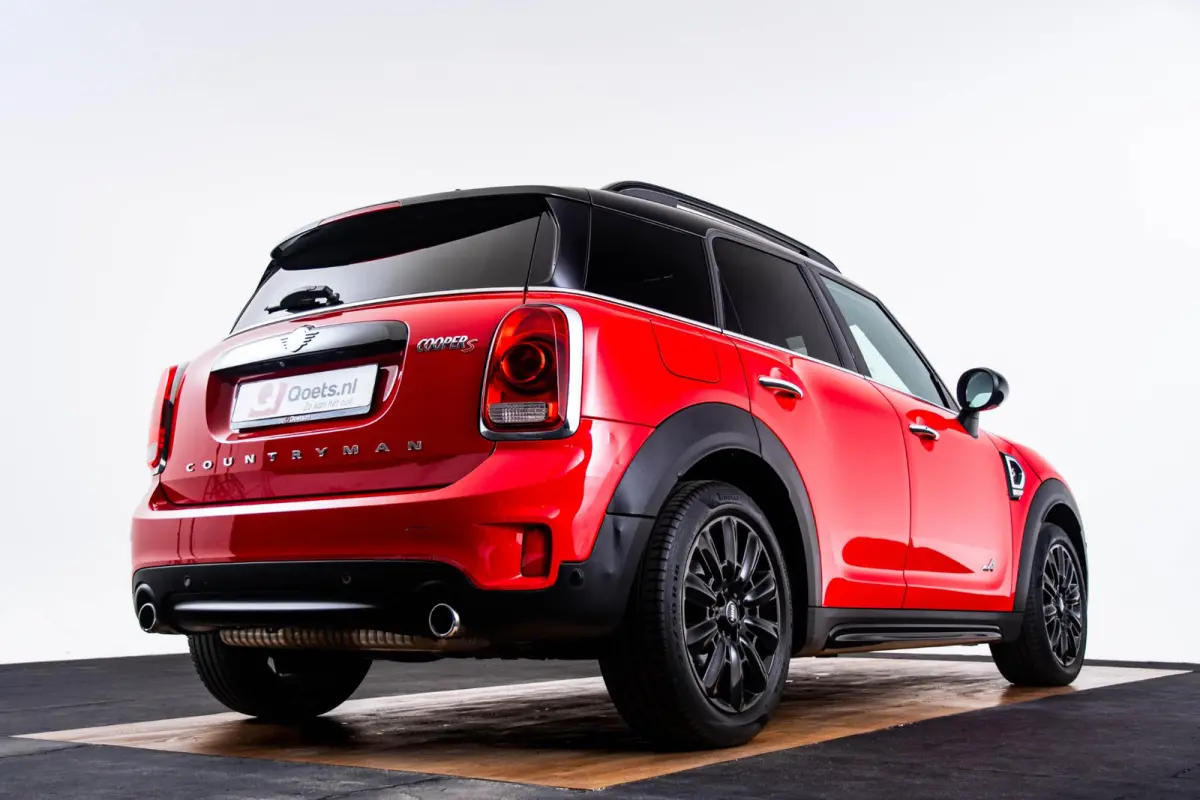 2.0 Cooper S ALL4 Salt Trekhaak - Camera - Comfort access - Stoelverwarming - Elektrische achterklep - Park Assistant - Navigatie