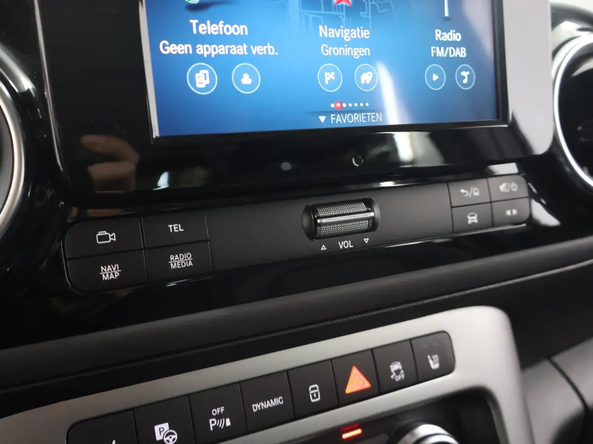 Tourer 200 L1 Premium Plus 45kWh