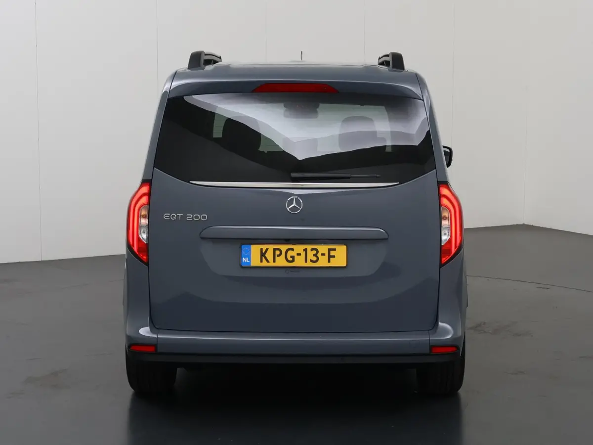 Tourer 200 L1 Premium Plus 45kWh