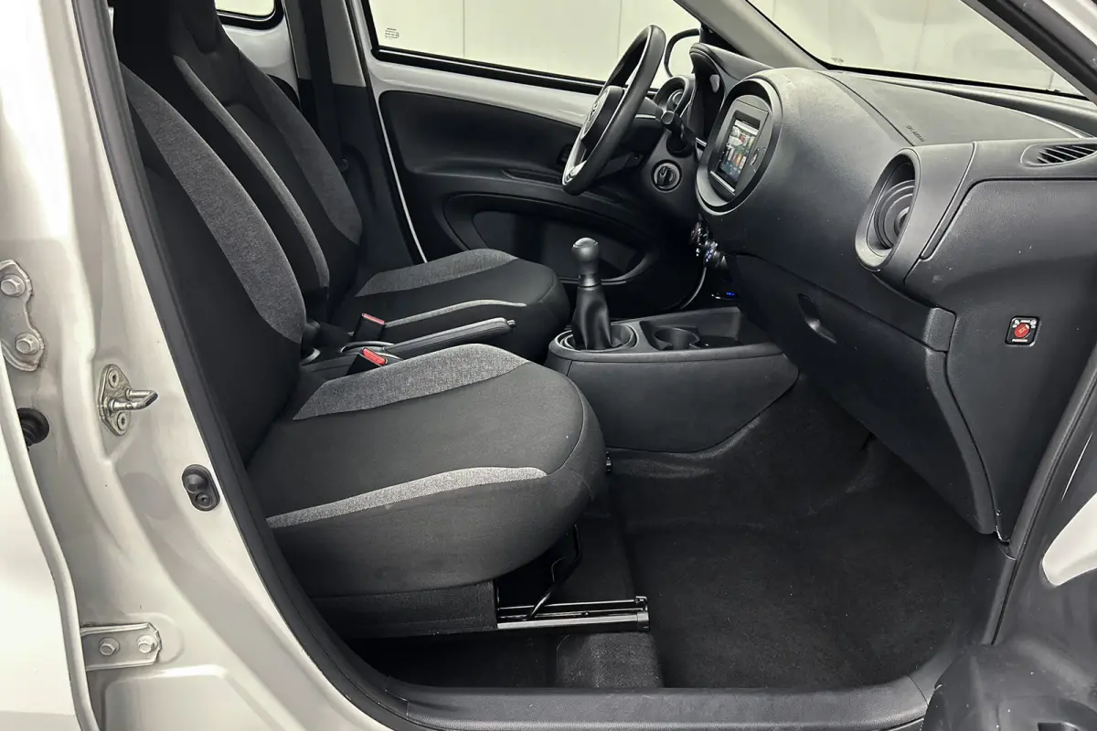 1.0 VVT-i MT | Apple Carplay | Airco | Cruise control
