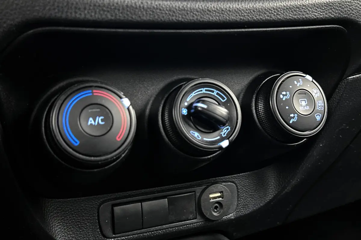 1.0 VVT-i MT | Apple Carplay | Airco | Cruise control