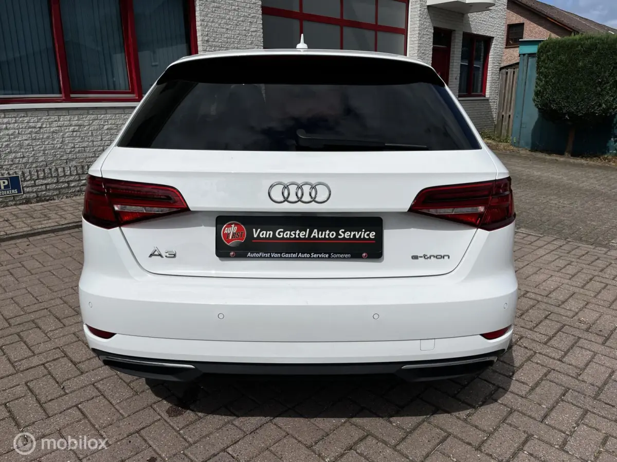 1.4 e-tron NAVI/VIRTUAL/CLIMA/CRUISE