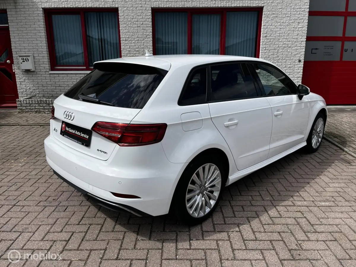 1.4 e-tron NAVI/VIRTUAL/CLIMA/CRUISE