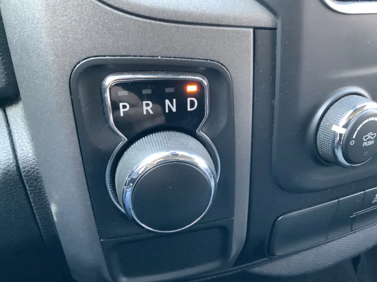 1500 5.7 V8 Regular Cab 6'4 Pick Up Airco Cruise Cmera Trekhaak Euro 5  .PK 401