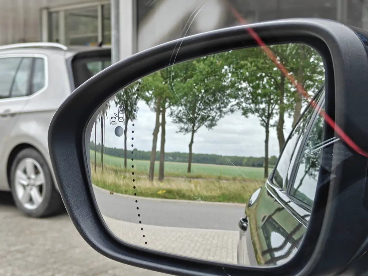 1.6 E-Tech Hybrid 145 R.S. Line / Trekhaak / Carplay / Keyless / Bose / Camera / Verw. V. stoelen & stuur / Leder / LED /