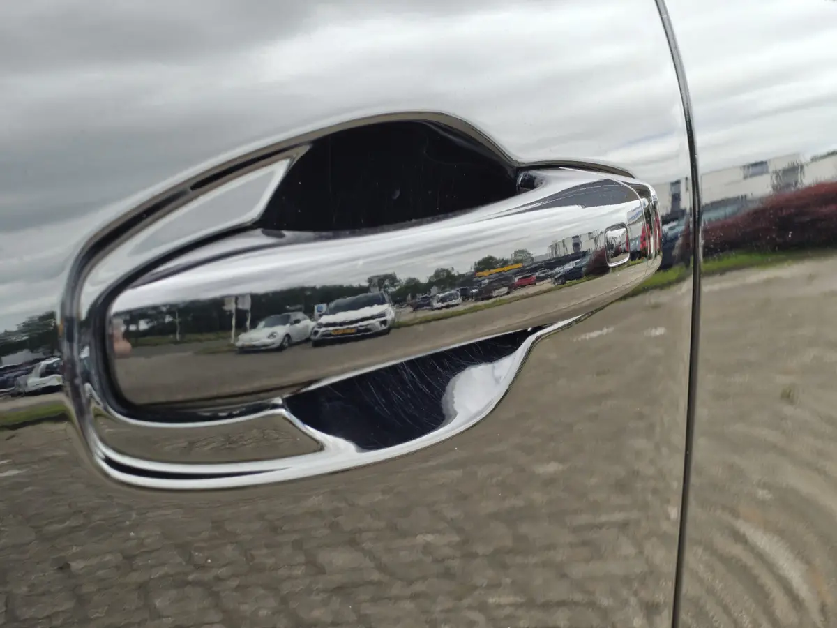 1.6 E-Tech Hybrid 145 R.S. Line / Trekhaak / Carplay / Keyless / Bose / Camera / Verw. V. stoelen & stuur / Leder / LED /