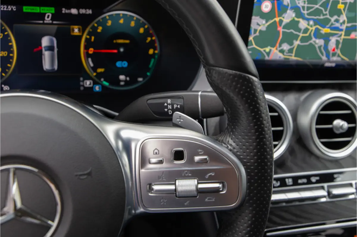 300 e AMG Nightpakket, Digital Cockpit, Trekhaak, Facelift
