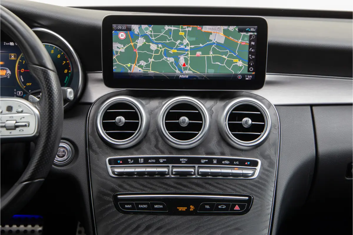 300 e AMG Nightpakket, Digital Cockpit, Trekhaak, Facelift
