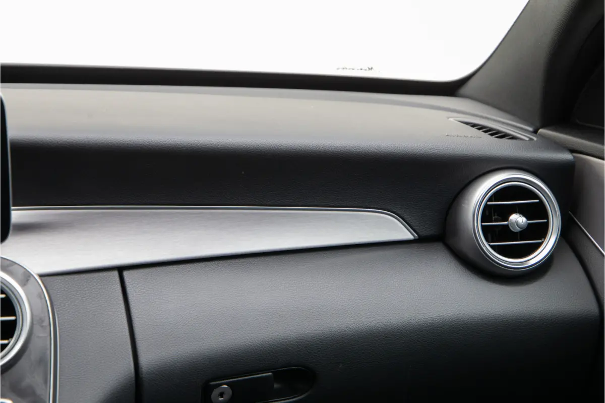 300 e AMG Nightpakket, Digital Cockpit, Trekhaak, Facelift